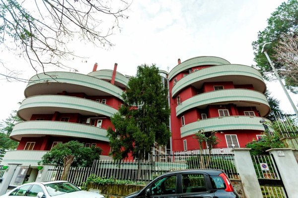 appartamento in vendita a Roma in zona Tomba di Nerone