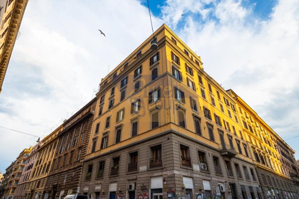 appartamento in vendita a Roma in zona Esquilino