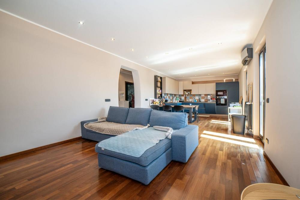 appartamento in vendita a Roma in zona Appio Claudio