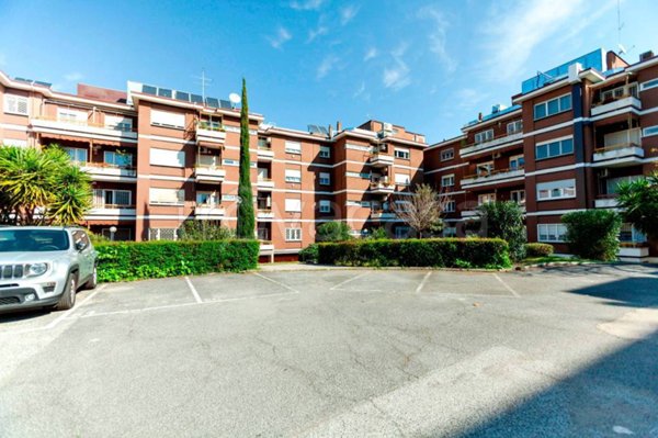 appartamento in vendita a Roma