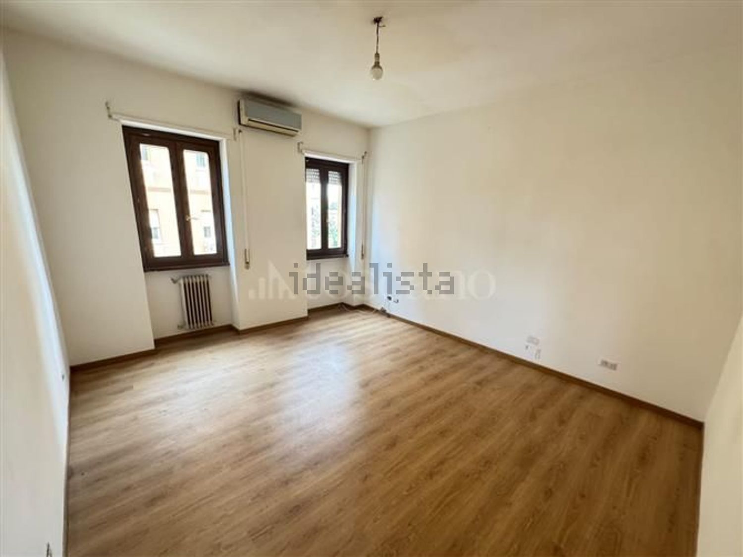 appartamento in vendita a Roma in zona Corviale