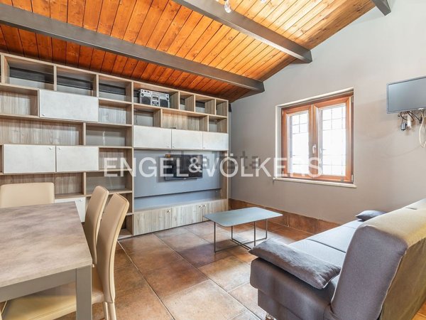 casa indipendente in vendita a Roma in zona Finocchio