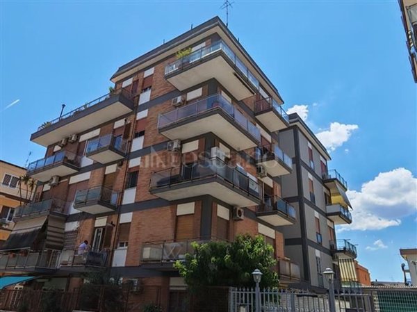 appartamento in vendita a Roma in zona Primavalle