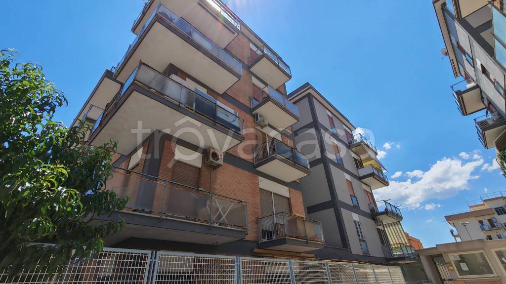 appartamento in vendita a Roma in zona Primavalle