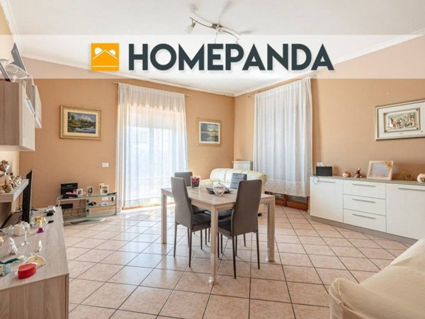 appartamento in vendita a Roma in zona Ponte di Nona