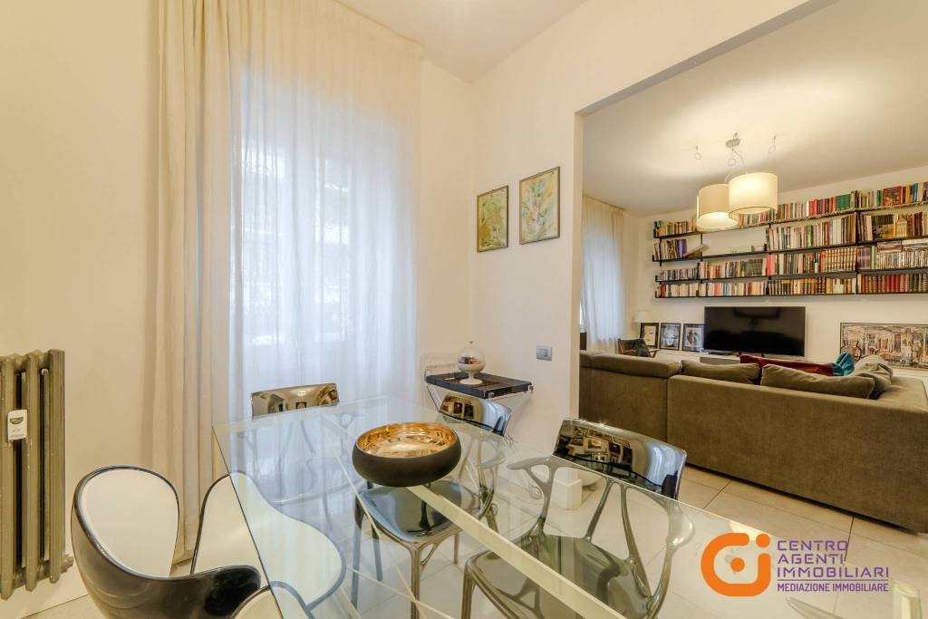 appartamento in vendita a Roma in zona Ostiense