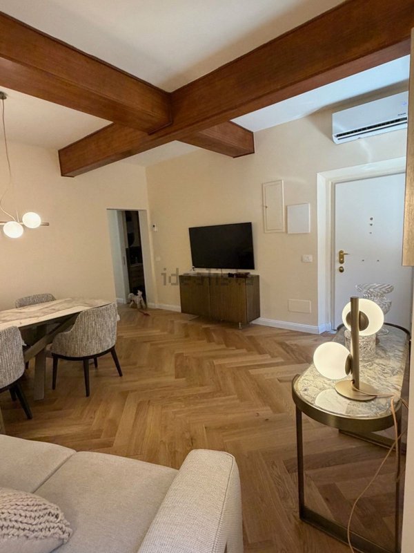 appartamento in vendita a Roma in zona Parione/Sant'Eustachio