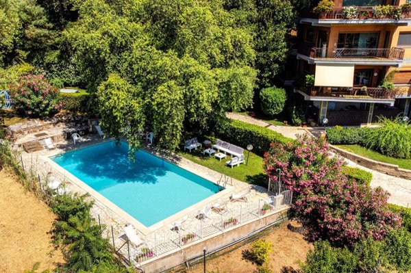 appartamento in vendita a Roma in zona Tomba di Nerone