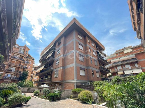 appartamento in vendita a Roma in zona Monte Sacro/Talenti