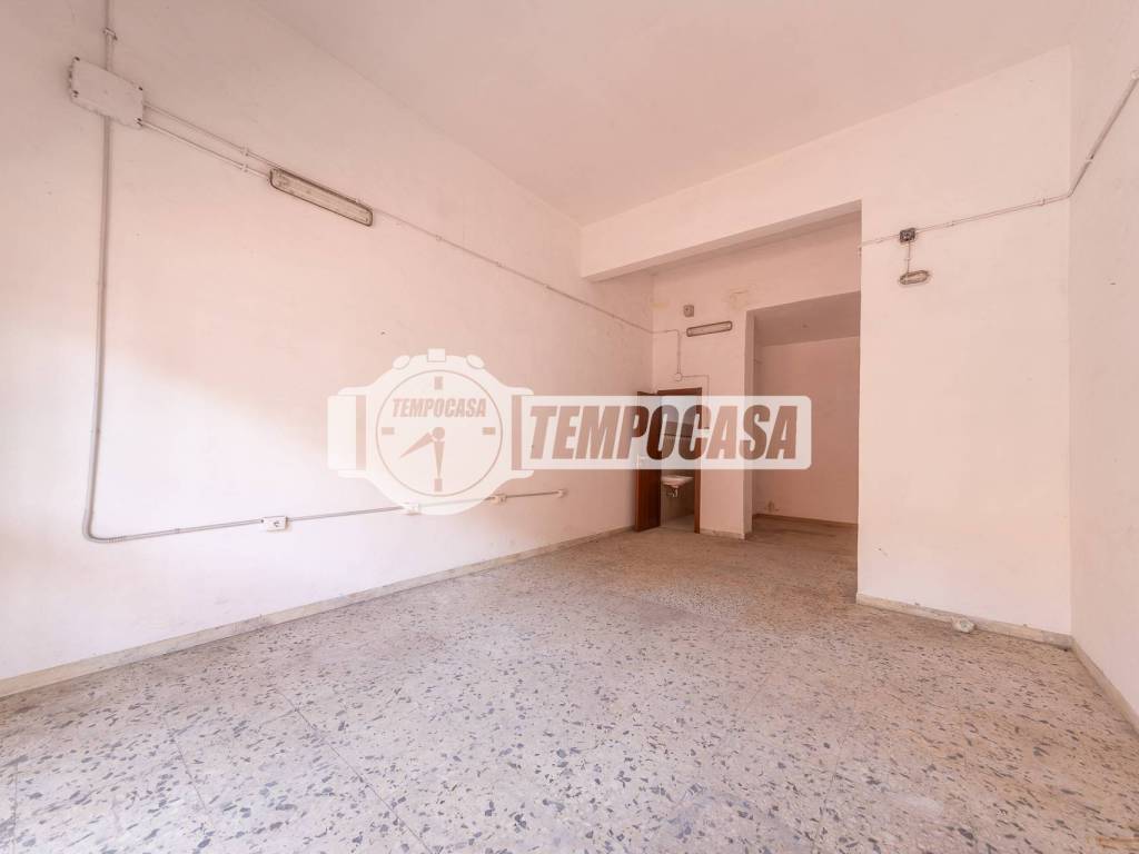 appartamento in vendita a Roma in zona Tuscolano