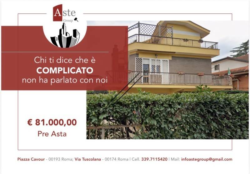 appartamento in vendita a Roma in zona Casal Morena