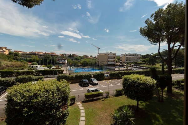 appartamento in vendita a Roma in zona Casal Palocco