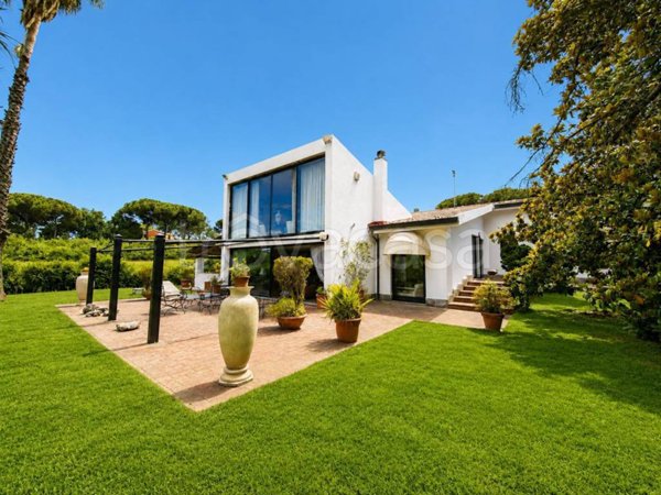 casa indipendente in vendita a Roma in zona Olgiata
