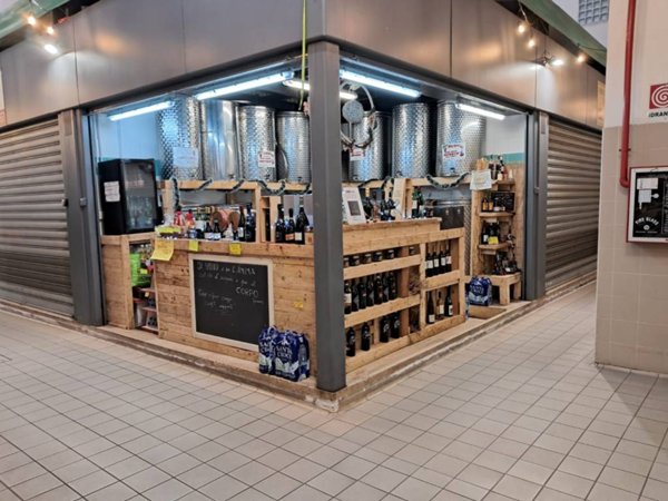 negozio in vendita a Roma in zona Trieste