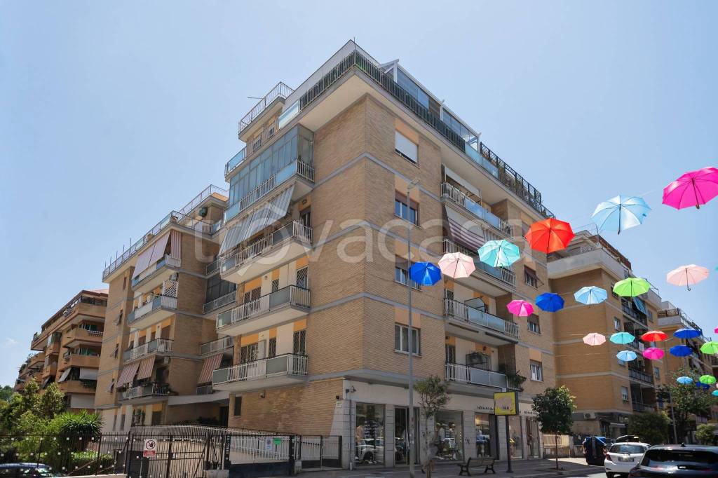 appartamento in vendita a Roma in zona Ostia