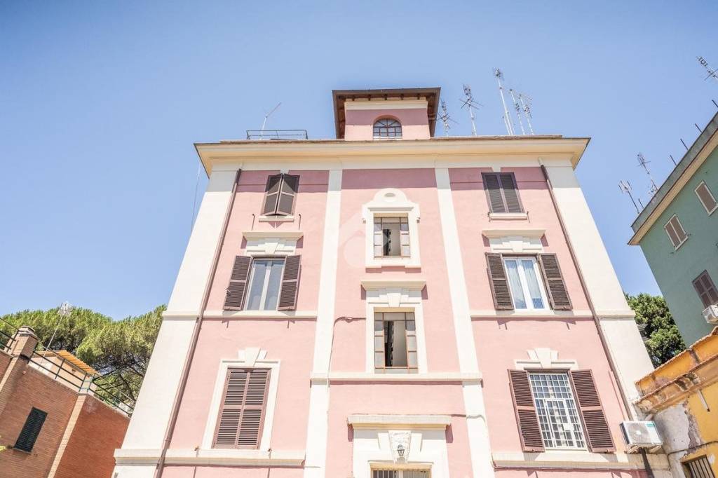appartamento in vendita a Roma in zona Primavalle
