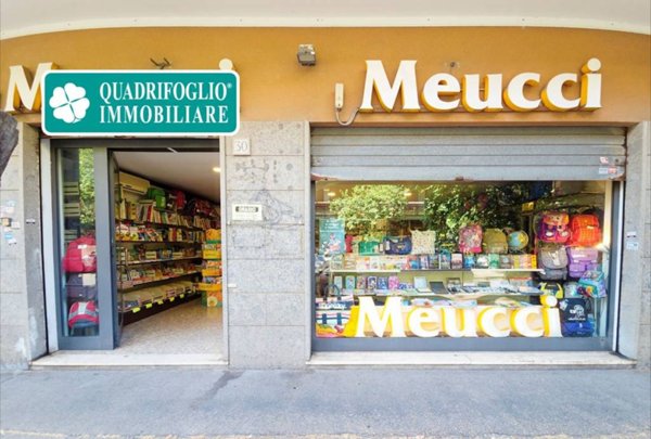 negozio in vendita a Roma in zona Ostia