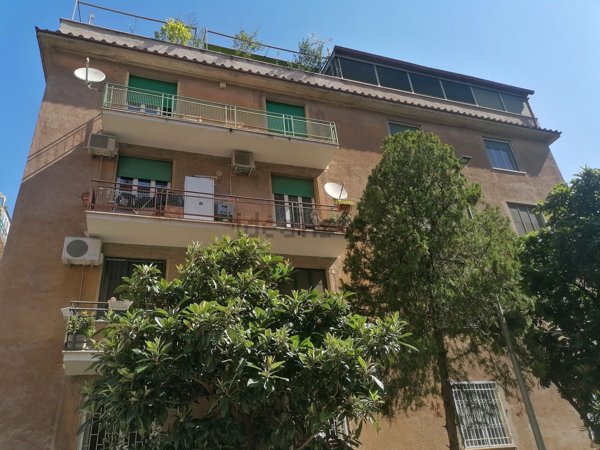 appartamento in vendita a Roma in zona Gianicolense