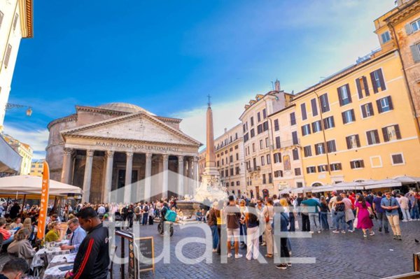 negozio in vendita a Roma in zona Centro Storico