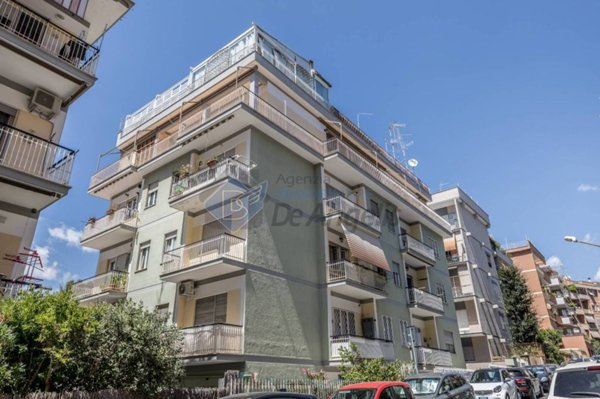 appartamento in vendita a Roma in zona Primavalle