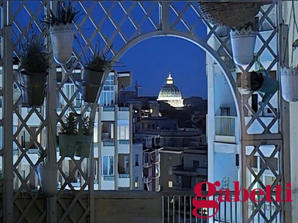 appartamento in vendita a Roma in zona Rione Borgo