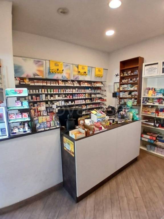 negozio in vendita a Roma in zona Testaccio
