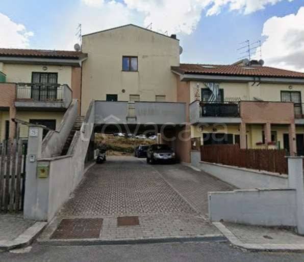 appartamento in vendita a Roma in zona Collatino