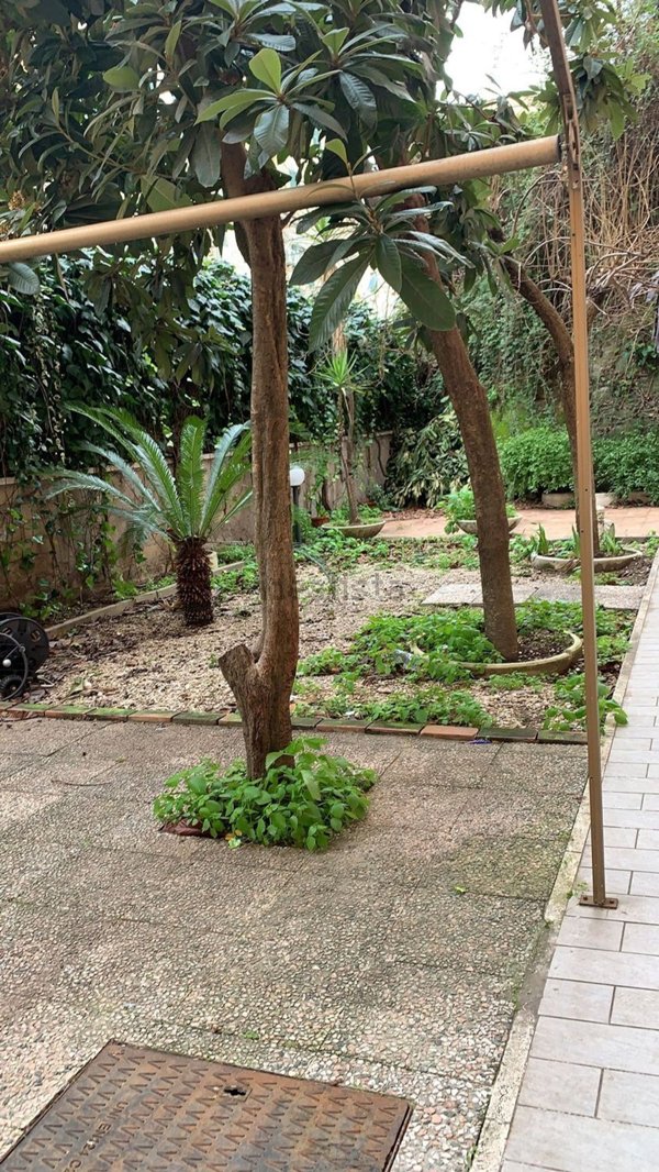 appartamento in vendita a Roma in zona Ostiense