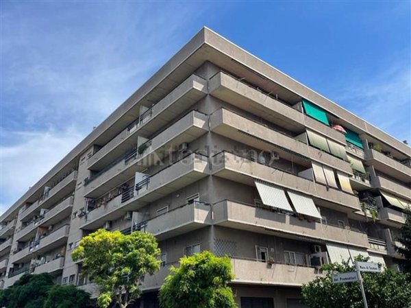 appartamento in vendita a Roma in zona Ostia