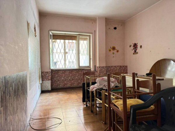 appartamento in vendita a Roma in zona Tuscolano