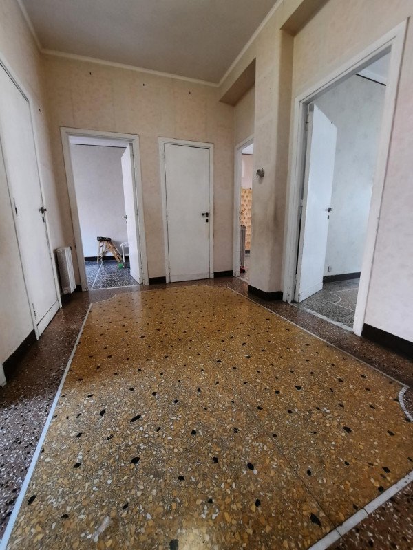 appartamento in vendita a Roma in zona Tuscolano