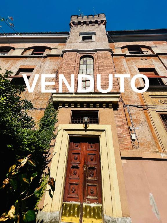 appartamento in vendita a Roma in zona San Saba - Ripa
