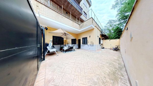 appartamento in vendita a Roma in zona Selva Candida