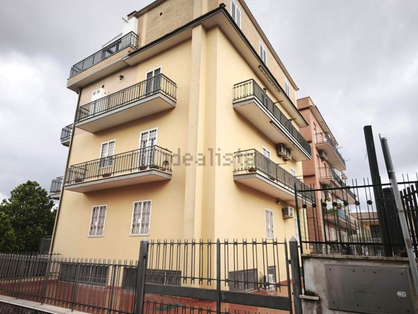 appartamento in vendita a Roma in zona Ottavia