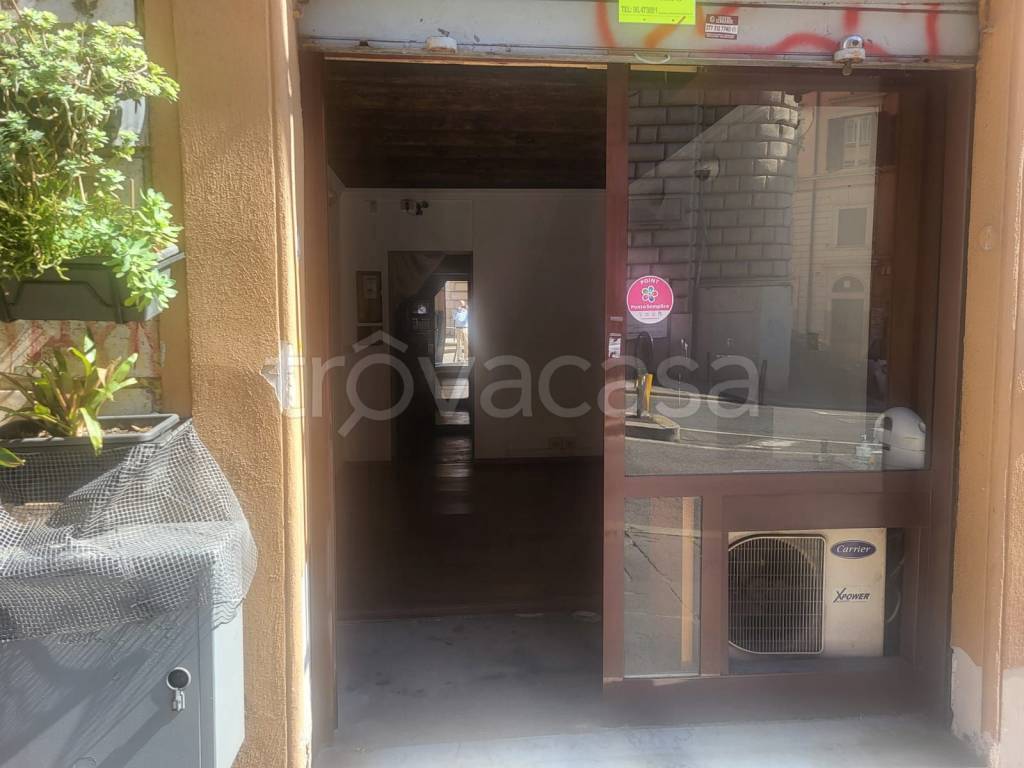 appartamento in vendita a Roma in zona Rione Monti/Campitelli