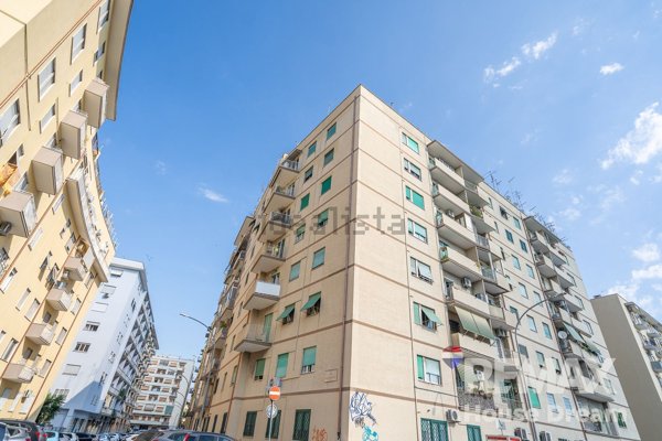 appartamento in vendita a Roma in zona Don Bosco