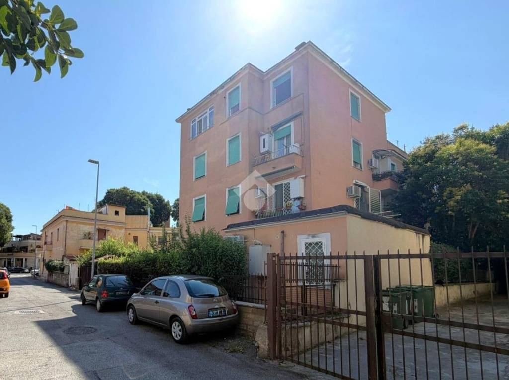 appartamento in vendita a Roma in zona Vitinia