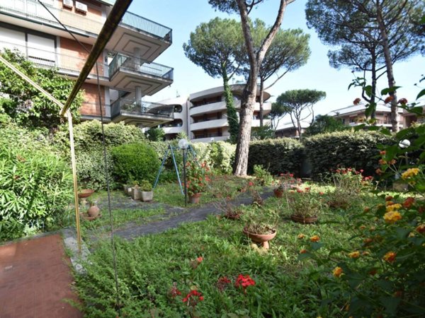 appartamento in vendita a Roma in zona Portuense