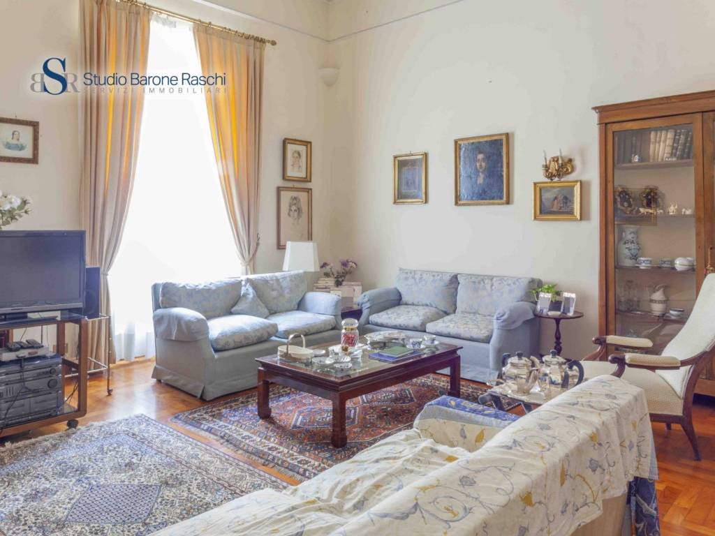 appartamento in vendita a Roma in zona Rione Prati