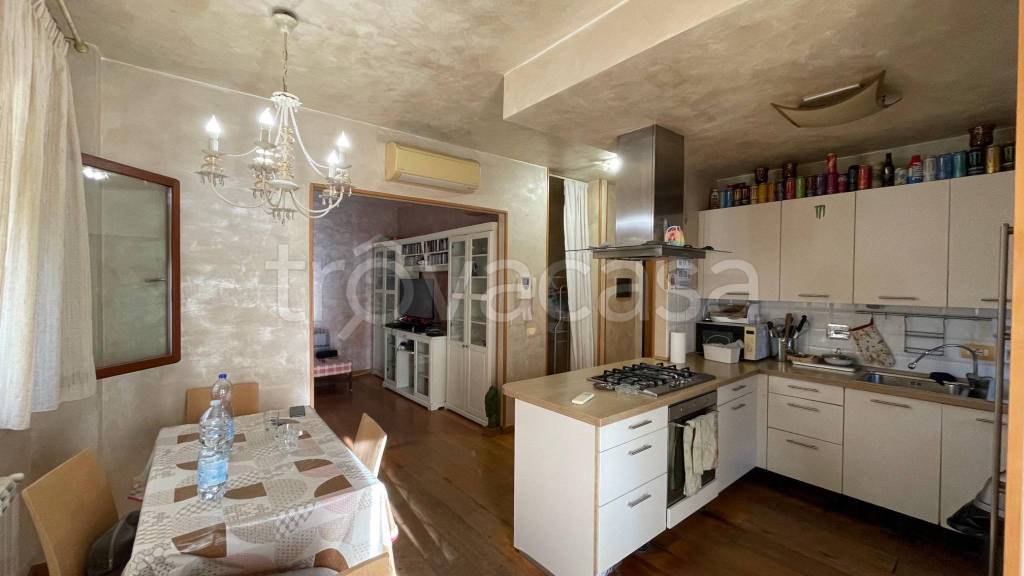 appartamento in vendita a Roma in zona Labaro