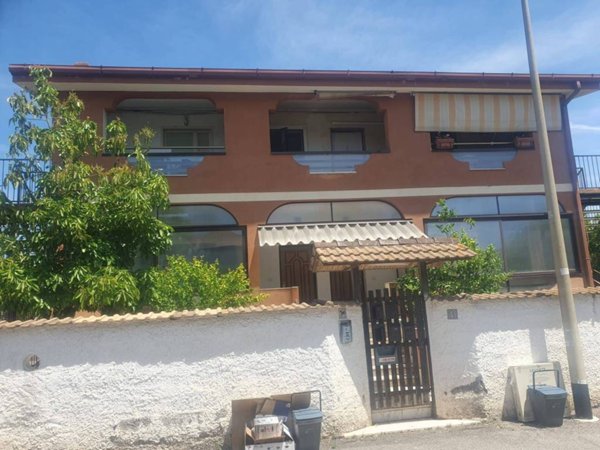 appartamento in vendita a Roma in zona Ostia