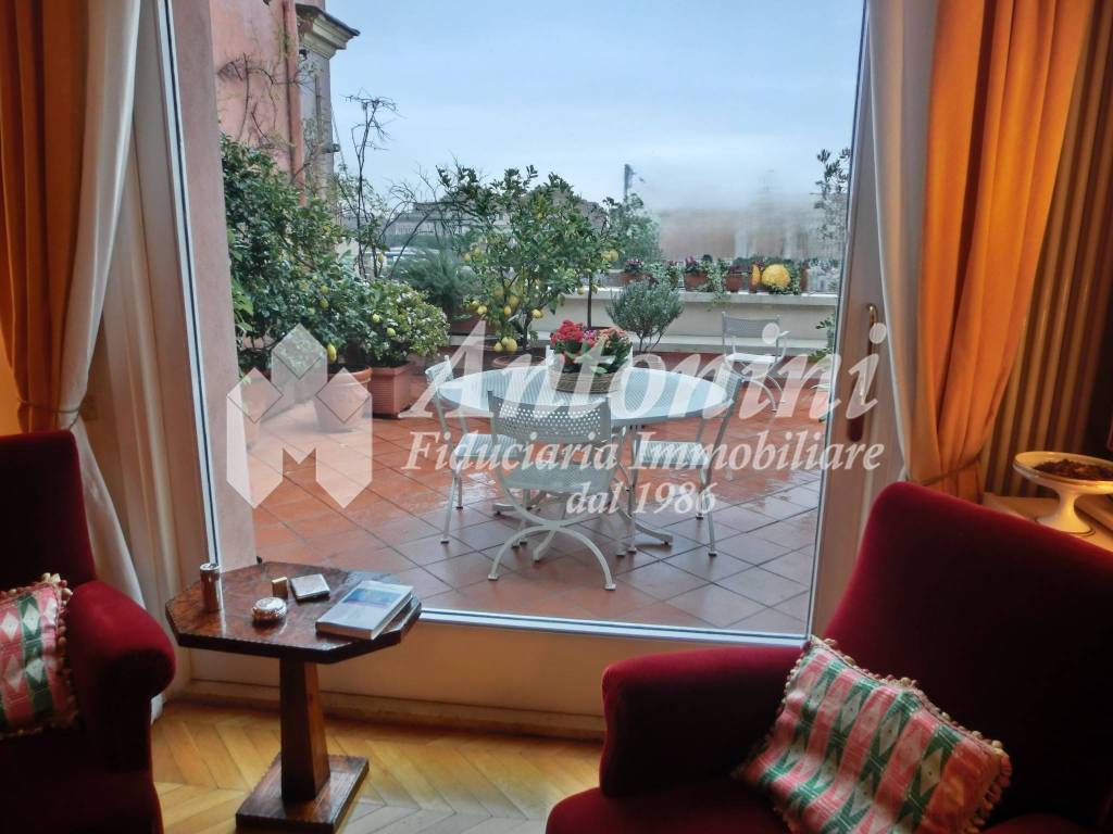 appartamento in vendita a Roma in zona Campo Marzio