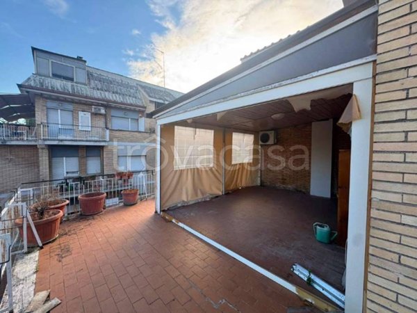 appartamento in vendita a Roma in zona Primavalle