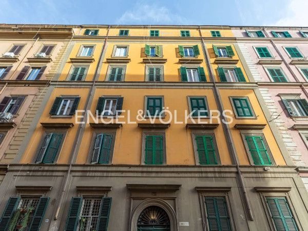 appartamento in vendita a Roma in zona Esquilino