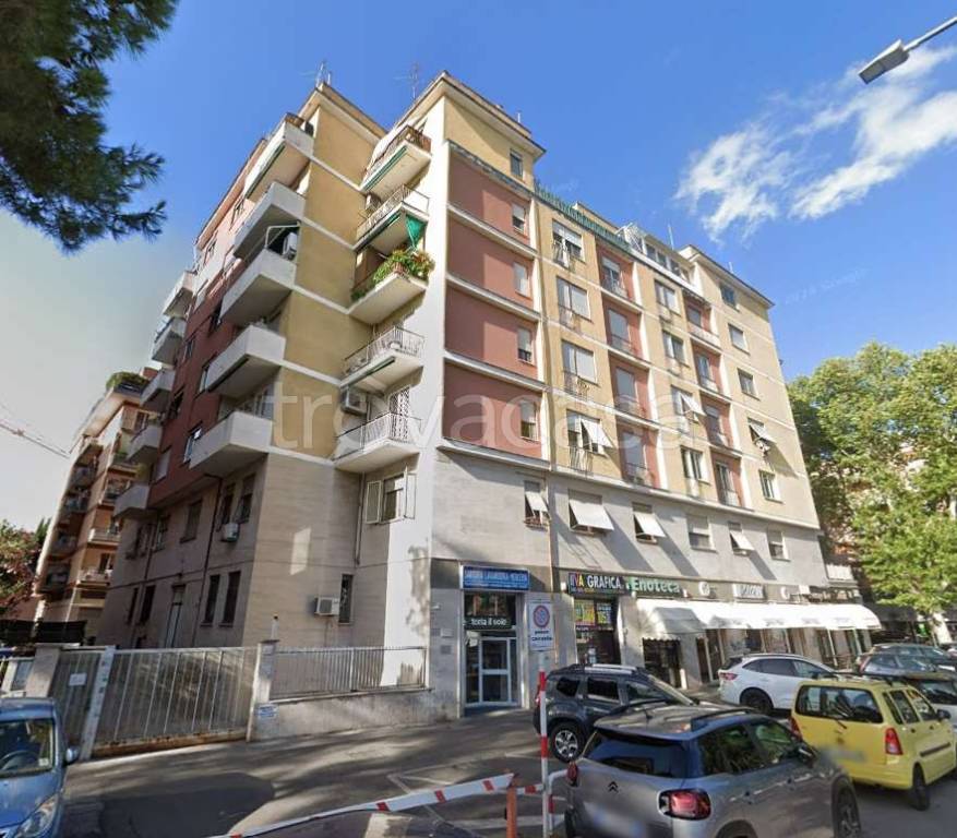appartamento in vendita a Roma in zona Portuense