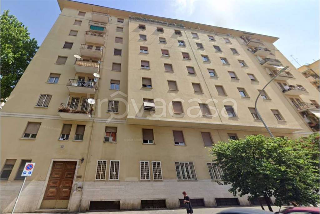 appartamento in vendita a Roma in zona Portuense