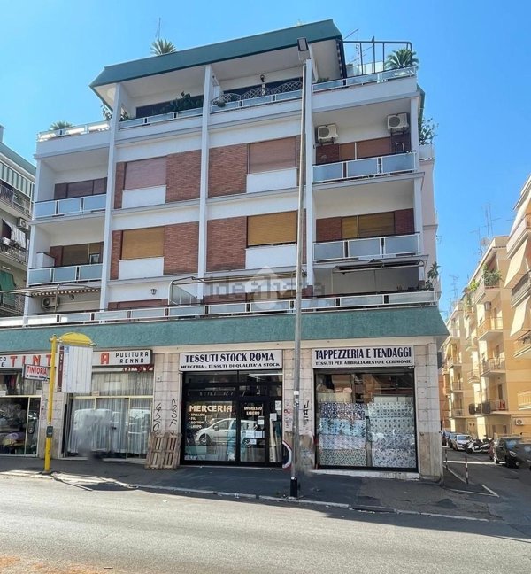 appartamento in vendita a Roma in zona Prenestino-Centocelle
