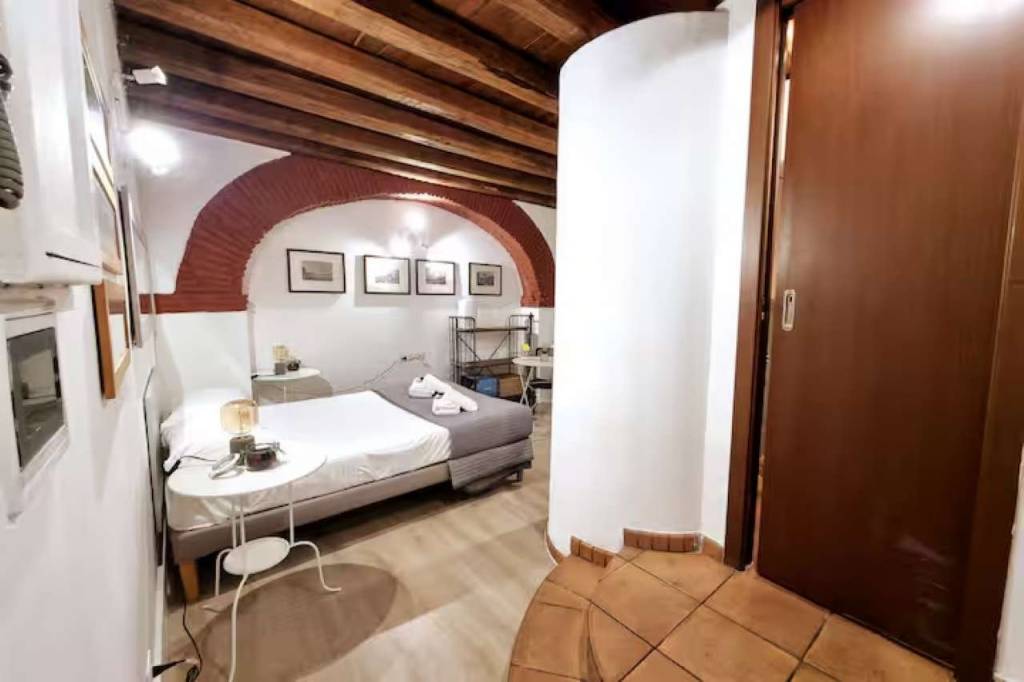 appartamento in vendita a Roma in zona Trastevere