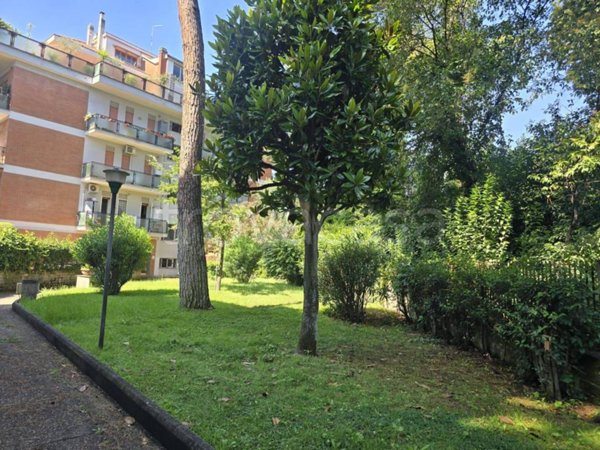 appartamento in vendita a Roma in zona Portuense