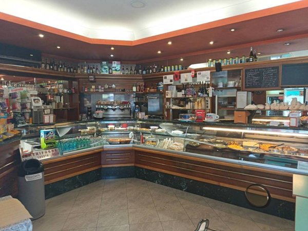 negozio in vendita a Roma in zona Aurelio